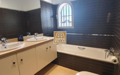 Charming and comfortable villa in Santa Clara.
